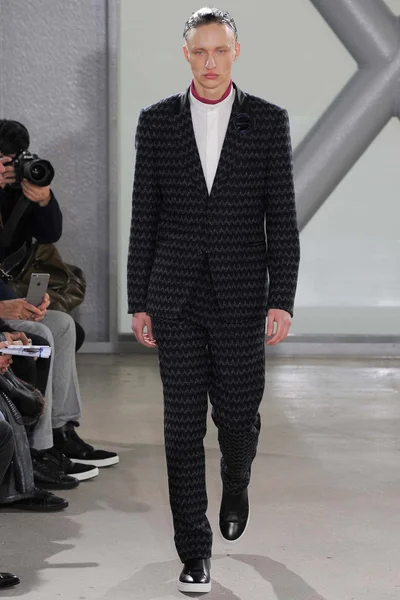 Look 34